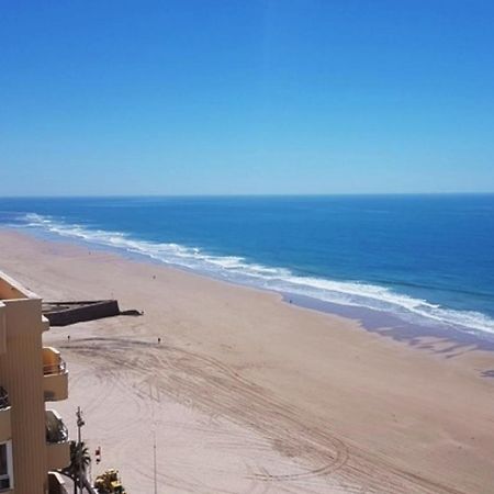 Romantica Vista Al Paseo Maritimo De كاديز المظهر الخارجي الصورة