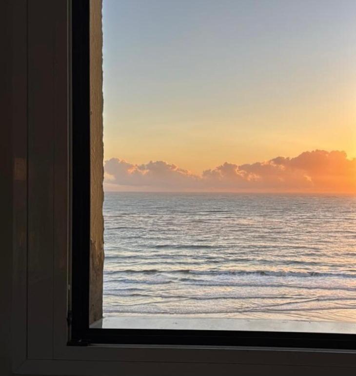 Romantica Vista Al Paseo Maritimo De كاديز المظهر الخارجي الصورة